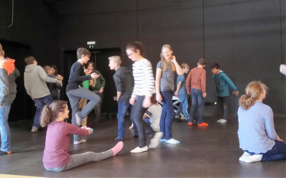 Auf die Bühne, fertig, los!