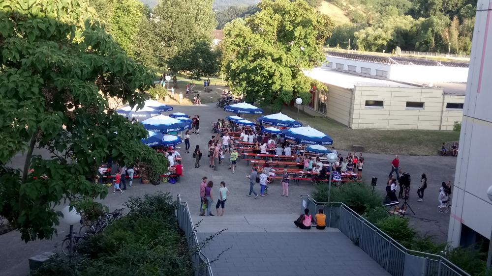 Buntes Programm am Schulhock