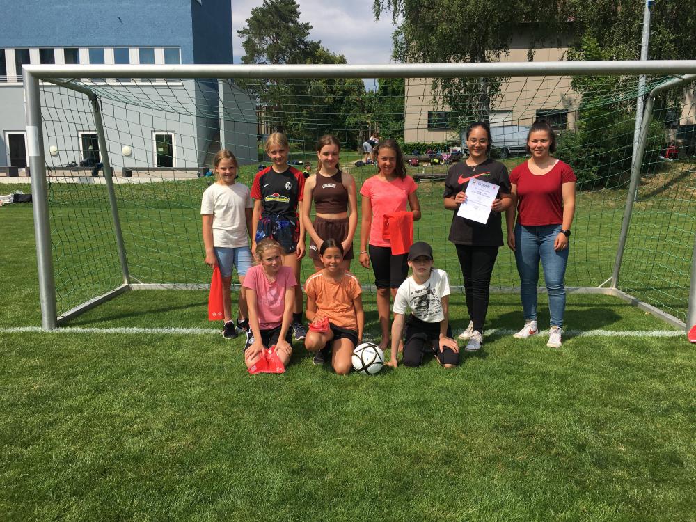 Fußballerinnen im Landesfinale