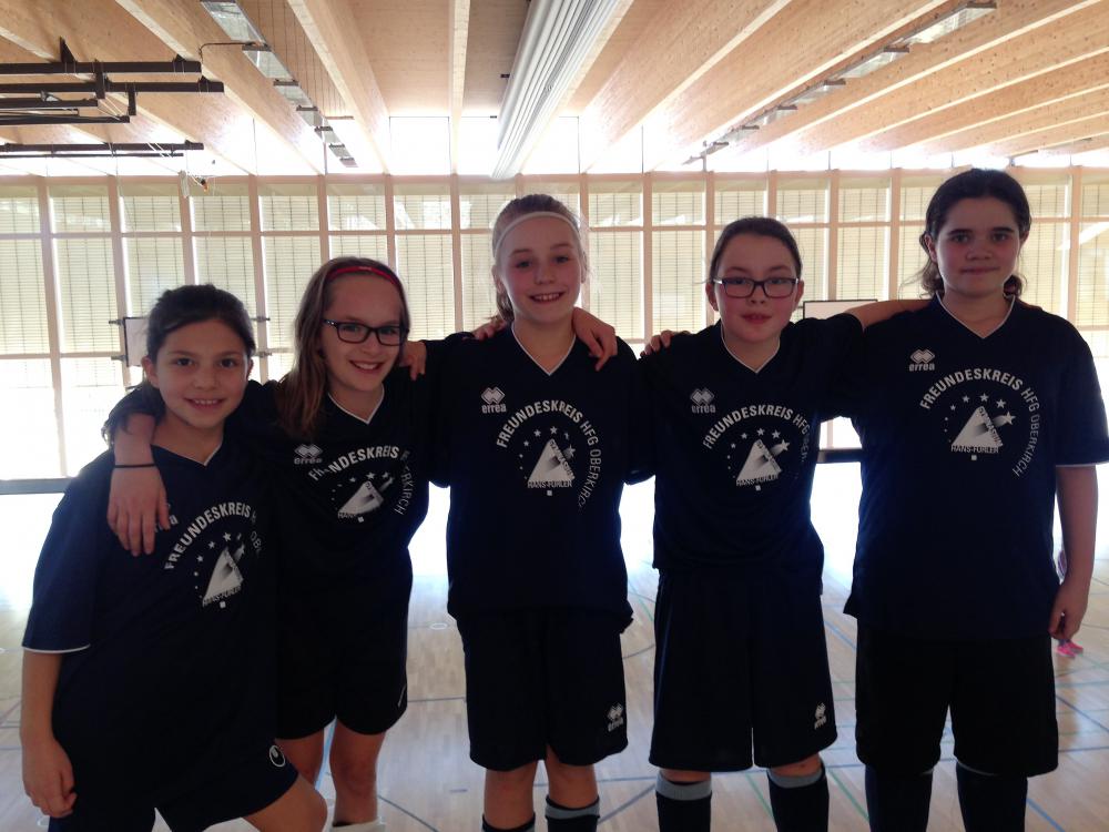 HFG-Fußballerinnen feiern Erfolge bei Futsal-Turnieren