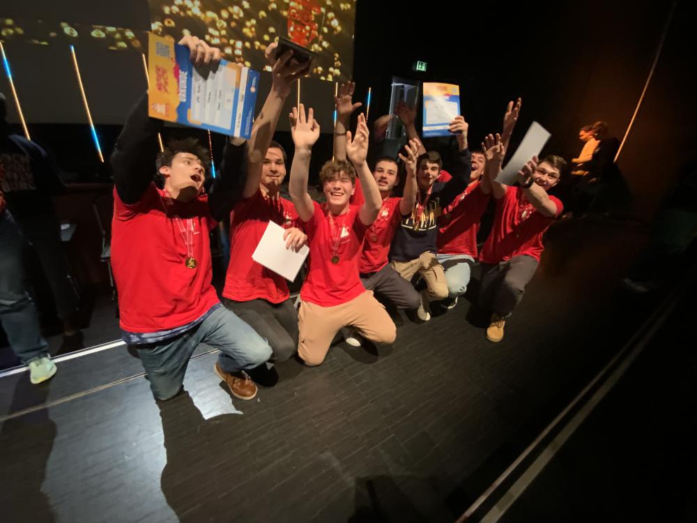 HFG-Team gewinnt FLL-Robotik-Wettbewerb