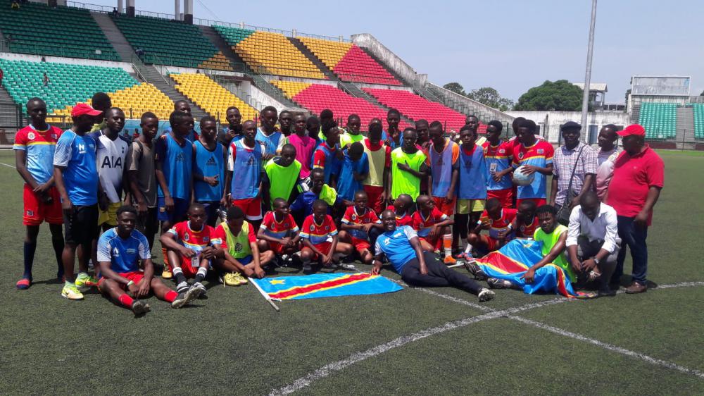 HFG unterstützt Fußballschule im Kongo