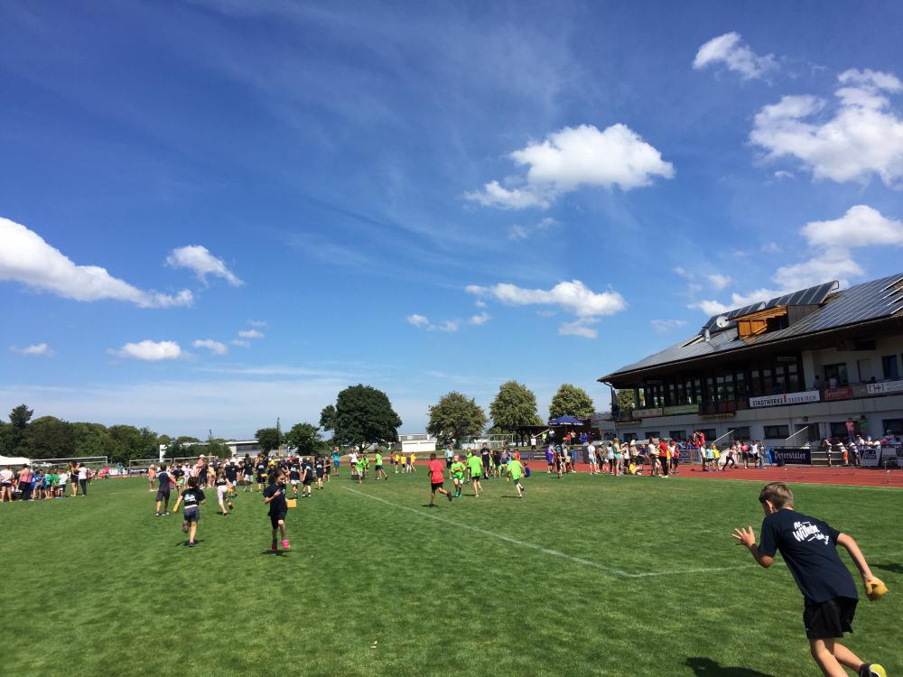 "Jugend trainiert" für die Großen und Kleinen