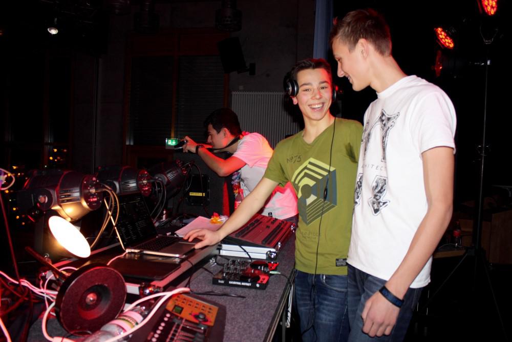 Jugenddisco im Forum