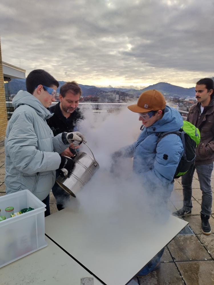 Physik LK besucht Uni Freiburg
