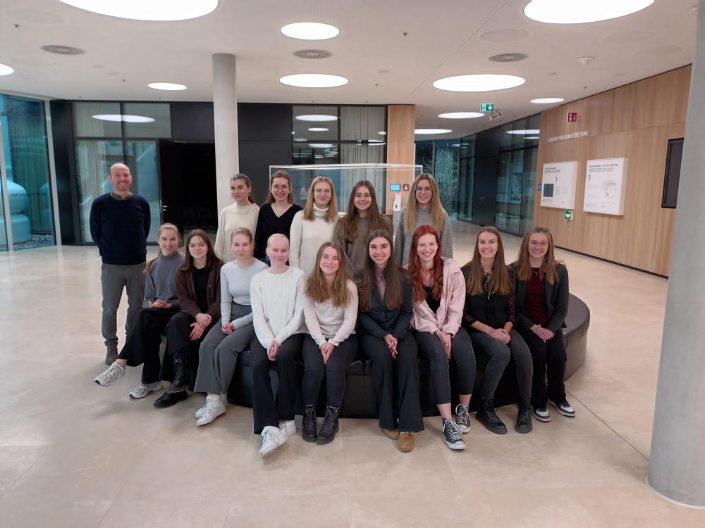 Seminarkurs bei Gedenkfeier