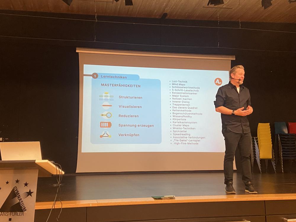 Spannender Vortragsabend zur Lernpädagogik am HFG