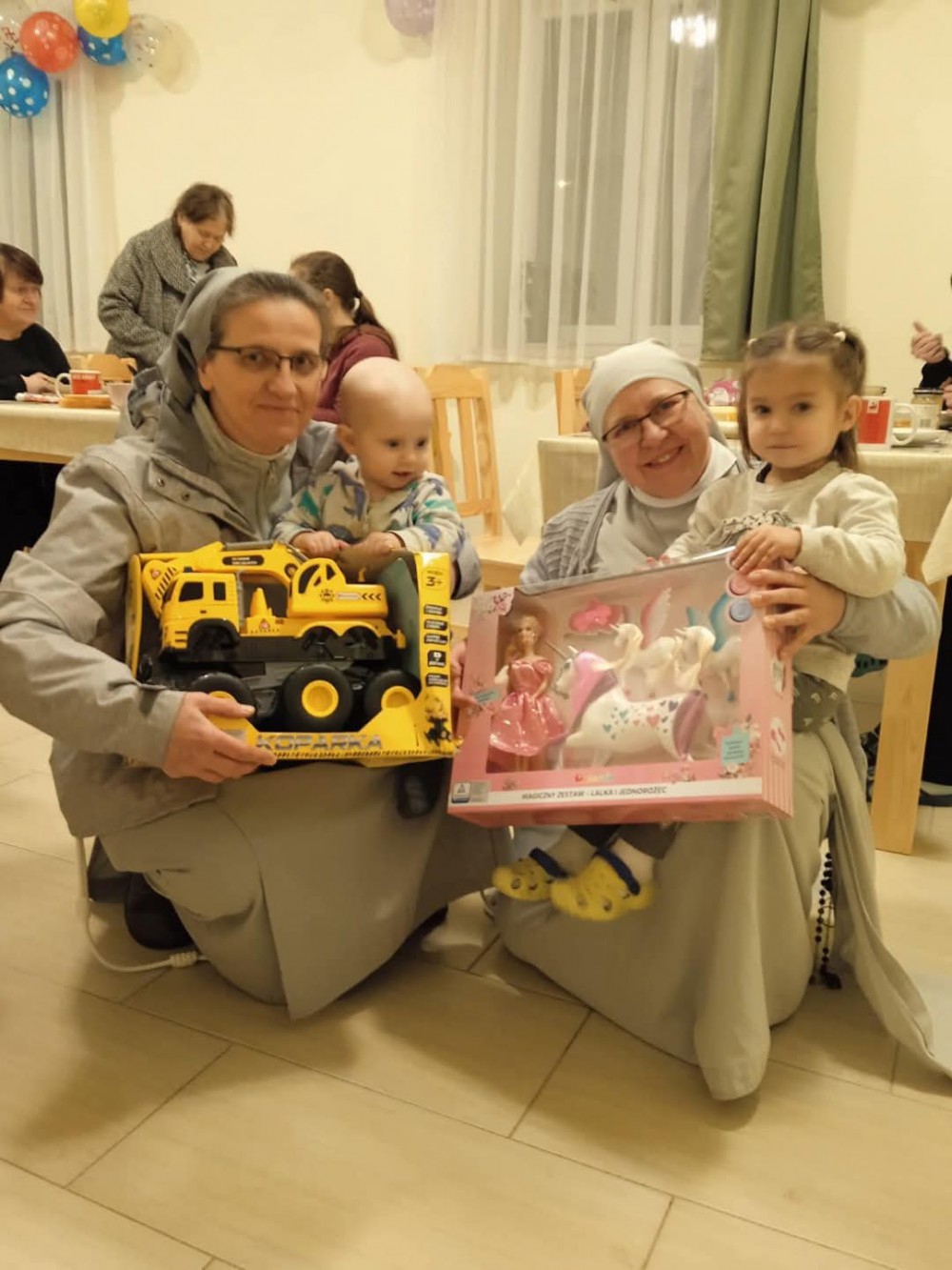 Weihnachtsgeschenke für ukrainische Kinder 4 Weihnachtsgeschenke für ukrainische Kinder 4
