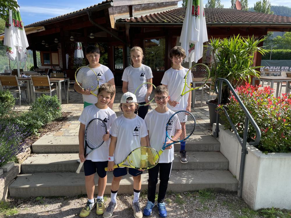 Zwei Teams im Finale