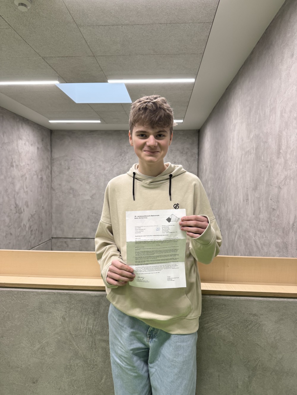 Zweiter Platz beim Landeswettbewerb Mathematik Zweiter Platz beim Landeswettbewerb Mathematik